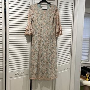 Lace midi dress